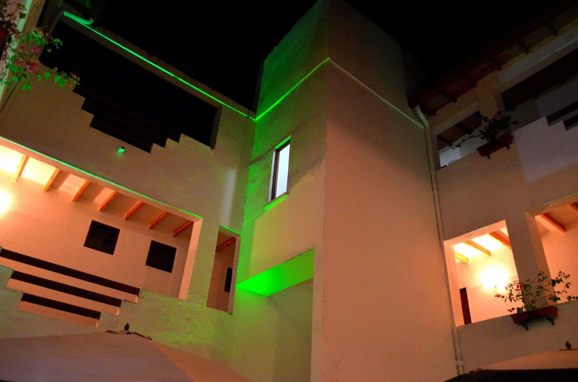 Hotel Aldea Plaza Doradal Exteriör bild
